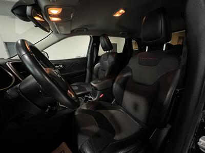 2014 Jeep Cherokee Trailhawk   - Photo 8 - Grand Rapids, MI 49512