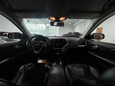 2014 Jeep Cherokee Trailhawk   - Photo 9 - Grand Rapids, MI 49512