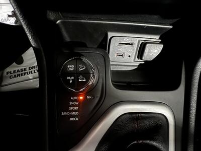 2014 Jeep Cherokee Trailhawk   - Photo 11 - Grand Rapids, MI 49512
