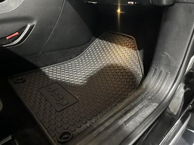 2014 Jeep Cherokee Trailhawk   - Photo 13 - Grand Rapids, MI 49512