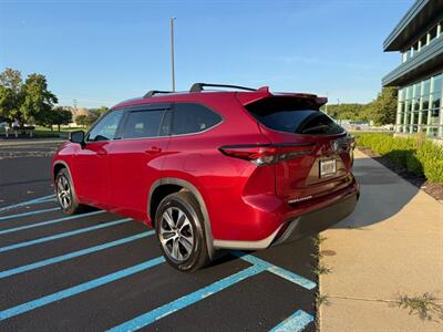 2021 Toyota Highlander XLE - Photo 11 - Grand Rapids, MI 49512