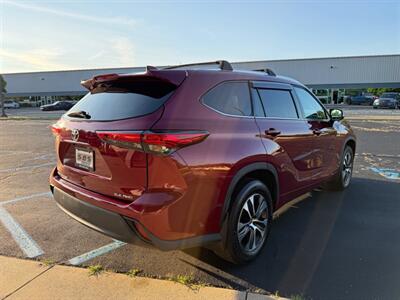 2021 Toyota Highlander XLE - Photo 19 - Grand Rapids, MI 49512