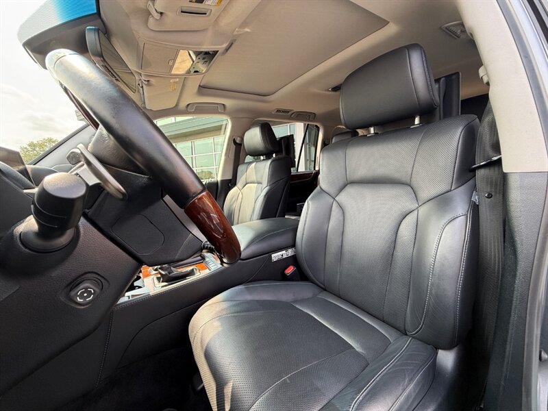 2018 Lexus LX 570 Three-Row - Photo 25 - Grand Rapids, MI 49512