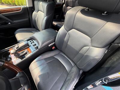 2018 Lexus LX 570 Three-Row - Photo 41 - Grand Rapids, MI 49512
