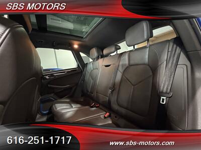 2016 Porsche Macan S   - Photo 13 - Grand Rapids, MI 49512