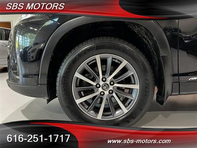 2017 Toyota Highlander Hybrid XLE   - Photo 16 - Grand Rapids, MI 49512