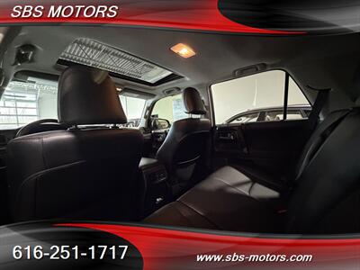 2022 Toyota 4Runner TRD Pro - Photo 12 - Grand Rapids, MI 49512