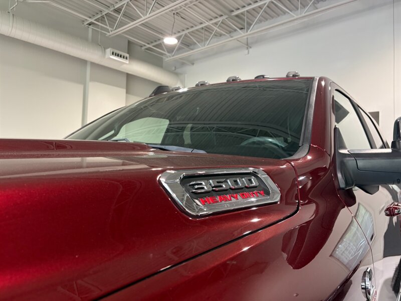 2019 RAM 3500 Limited - Photo 8 - Grand Rapids, MI 49512