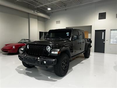 2022 Jeep Gladiator Willys   - Photo 3 - Grand Rapids, MI 49512