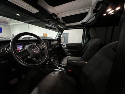 2022 Jeep Gladiator Willys   - Photo 11 - Grand Rapids, MI 49512