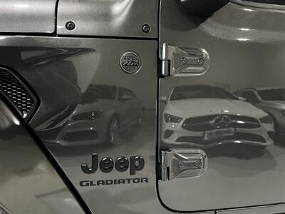 2022 Jeep Gladiator Willys   - Photo 14 - Grand Rapids, MI 49512