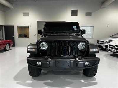 2022 Jeep Gladiator Willys   - Photo 2 - Grand Rapids, MI 49512