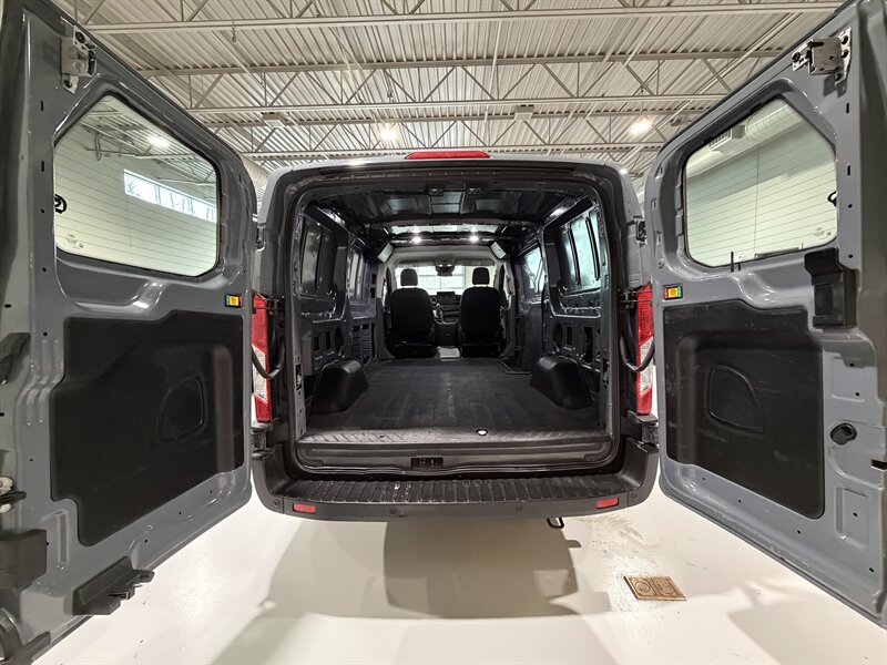 2022 Ford Transit 150 - Photo 14 - Grand Rapids, MI 49512
