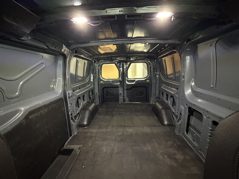 2022 Ford Transit 150 - Photo 16 - Grand Rapids, MI 49512