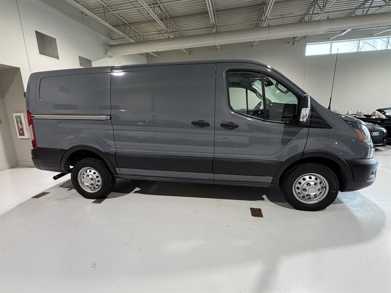2022 Ford Transit 150 - Photo 18 - Grand Rapids, MI 49512
