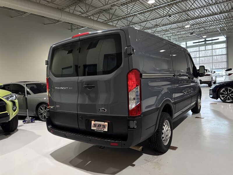 2022 Ford Transit 150 - Photo 17 - Grand Rapids, MI 49512