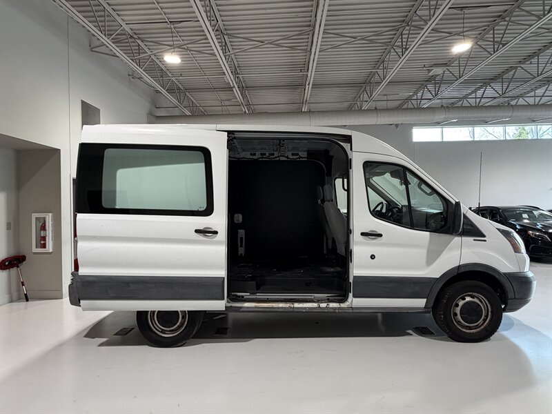 2015 Ford Transit 250 - Photo 12 - Grand Rapids, MI 49512