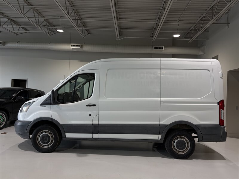 2015 Ford Transit 250 - Photo 4 - Grand Rapids, MI 49512