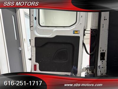 2015 Ford Transit 250 - Photo 8 - Grand Rapids, MI 49512