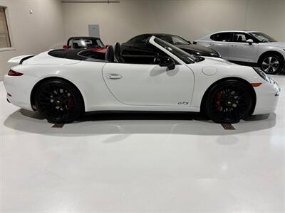 2015 Porsche 911 Carrera GTS   - Photo 2 - Grand Rapids, MI 49512