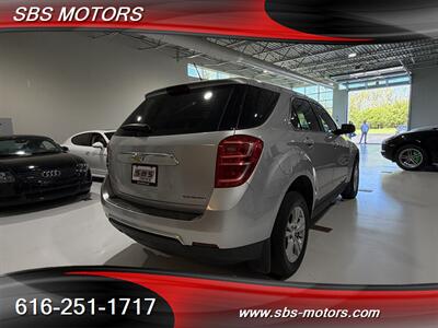 2016 Chevrolet Equinox LS - Photo 6 - Grand Rapids, MI 49512