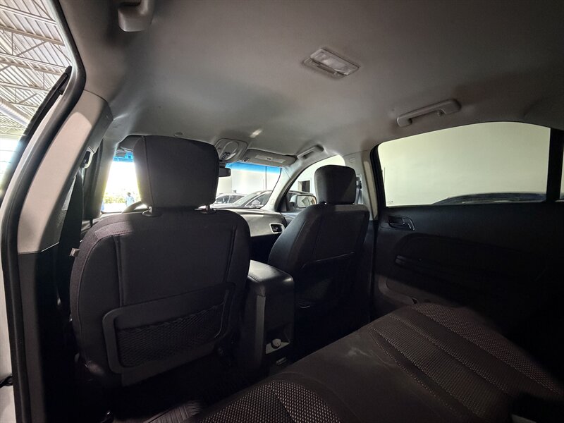 2016 Chevrolet Equinox LS - Photo 12 - Grand Rapids, MI 49512