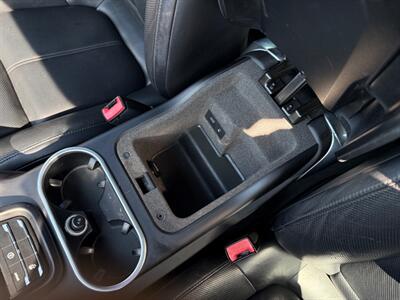 2016 Porsche Cayenne   - Photo 37 - Grand Rapids, MI 49512