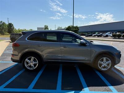 2016 Porsche Cayenne   - Photo 18 - Grand Rapids, MI 49512