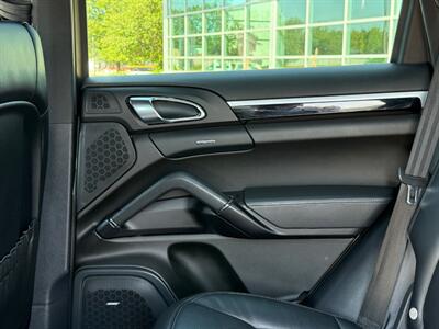 2016 Porsche Cayenne   - Photo 49 - Grand Rapids, MI 49512