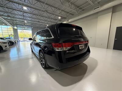 2017 Honda Odyssey Touring   - Photo 16 - Grand Rapids, MI 49512