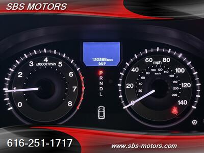 2017 Honda Odyssey Touring   - Photo 18 - Grand Rapids, MI 49512