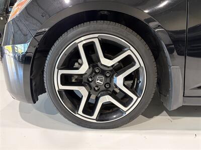 2017 Honda Odyssey Touring   - Photo 17 - Grand Rapids, MI 49512