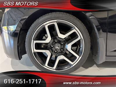 2017 Honda Odyssey Touring   - Photo 17 - Grand Rapids, MI 49512