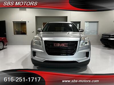 2017 GMC Terrain SLE-1   - Photo 2 - Grand Rapids, MI 49512