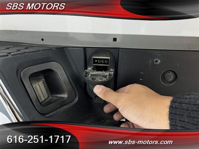 2013 RAM 1500 SLT - Photo 7 - Grand Rapids, MI 49512