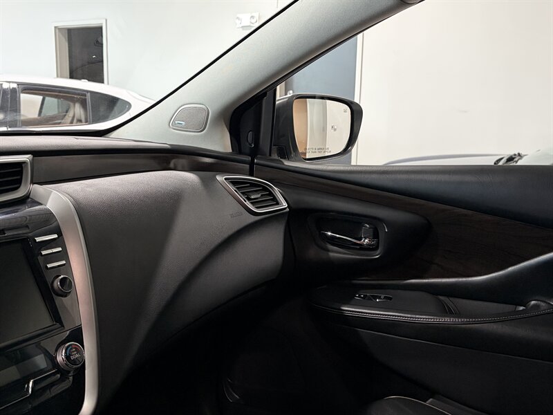 2019 Nissan Murano Platinum - Photo 12 - Grand Rapids, MI 49512