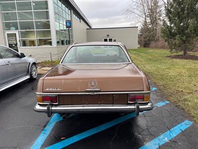 1973 Mercedes-Benz 280 Coupe   - Photo 4 - Grand Rapids, MI 49512