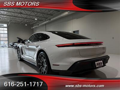 2020 Porsche Taycan 4S   - Photo 6 - Grand Rapids, MI 49512