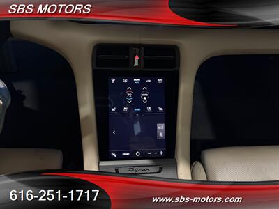 2020 Porsche Taycan 4S   - Photo 14 - Grand Rapids, MI 49512