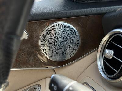 2016 Mercedes-Benz C 300 4MATIC - Photo 24 - Grand Rapids, MI 49512