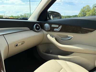 2016 Mercedes-Benz C 300 4MATIC - Photo 40 - Grand Rapids, MI 49512