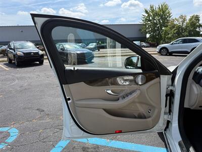 2016 Mercedes-Benz C 300 4MATIC - Photo 21 - Grand Rapids, MI 49512