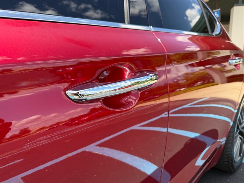 2019 Genesis G70 2.0T Advanced - Photo 8 - Grand Rapids, MI 49512