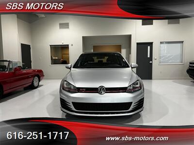 2017 Volkswagen Golf GTI SE   - Photo 3 - Grand Rapids, MI 49512