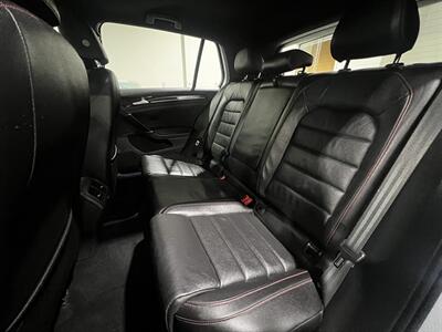2017 Volkswagen Golf GTI SE   - Photo 10 - Grand Rapids, MI 49512
