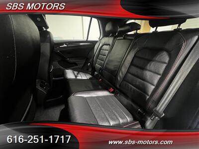 2017 Volkswagen Golf GTI SE   - Photo 10 - Grand Rapids, MI 49512
