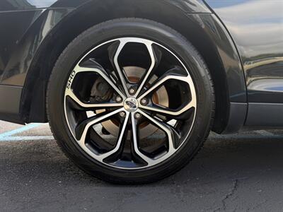 2016 Ford Taurus SHO - Photo 14 - Grand Rapids, MI 49512