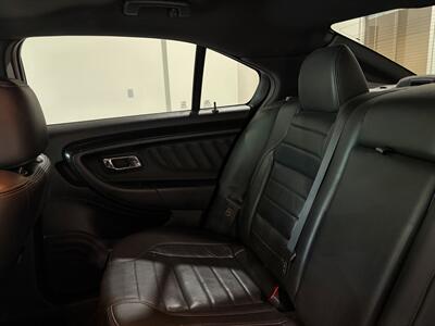 2016 Ford Taurus SHO   - Photo 33 - Grand Rapids, MI 49512