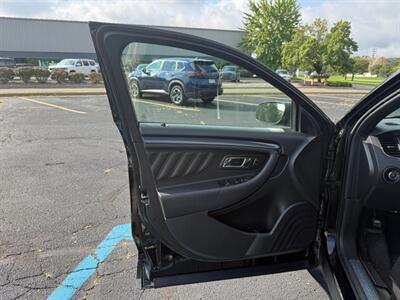2016 Ford Taurus SHO - Photo 20 - Grand Rapids, MI 49512