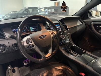 2016 Ford Taurus SHO   - Photo 24 - Grand Rapids, MI 49512